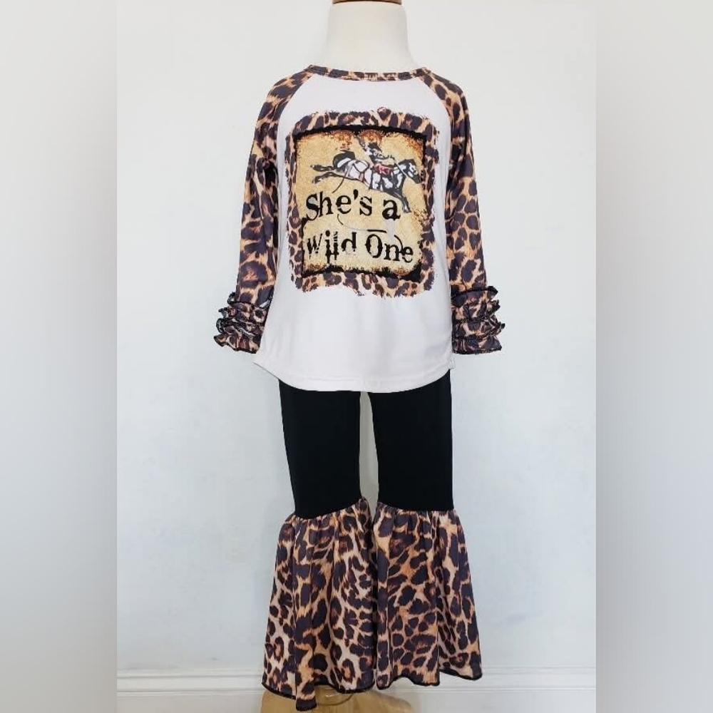 She's A Wild One Leopard Print Outfit Kids 4t 6/7 - Picture 1 of 1